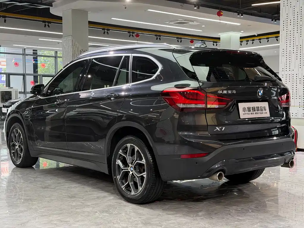 BMW X1 — миниатюра 14
