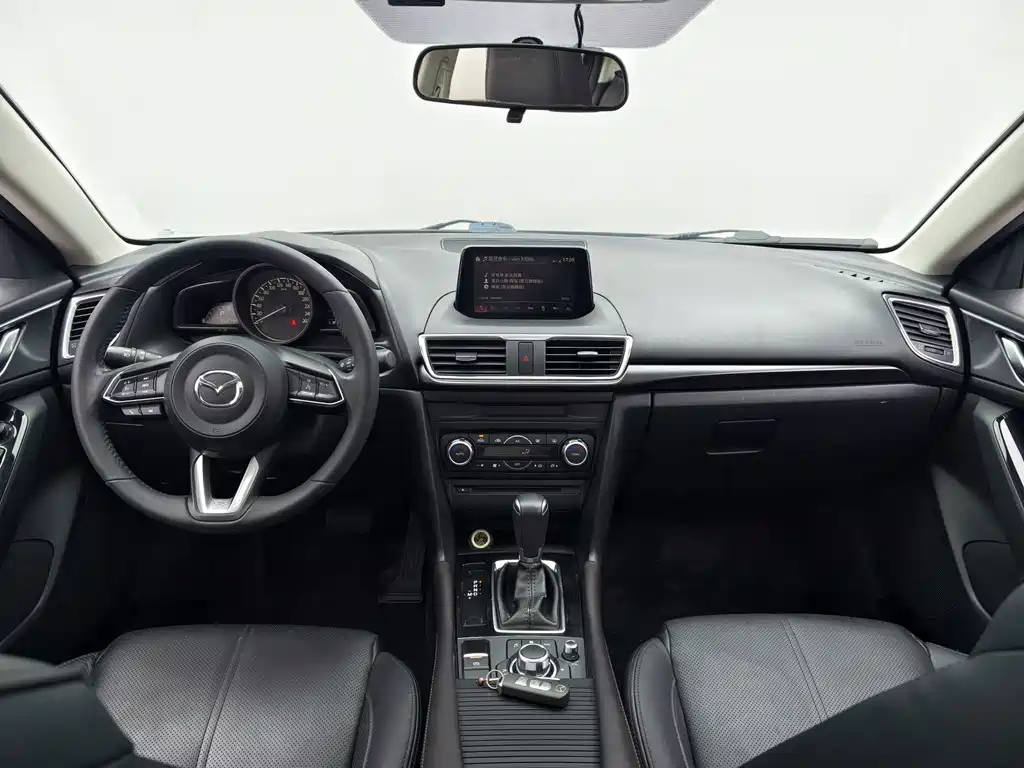 Mazda 3 Axela — миниатюра 24