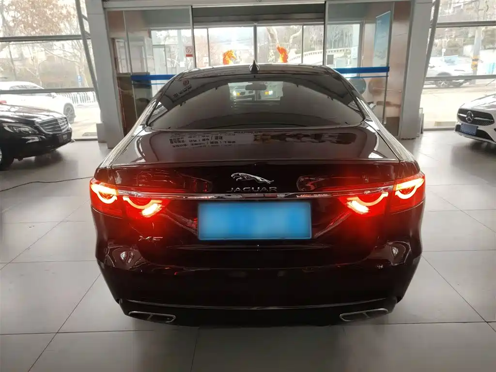 Jaguar XFL 2017 XFL 2.0T 240PS Luxury