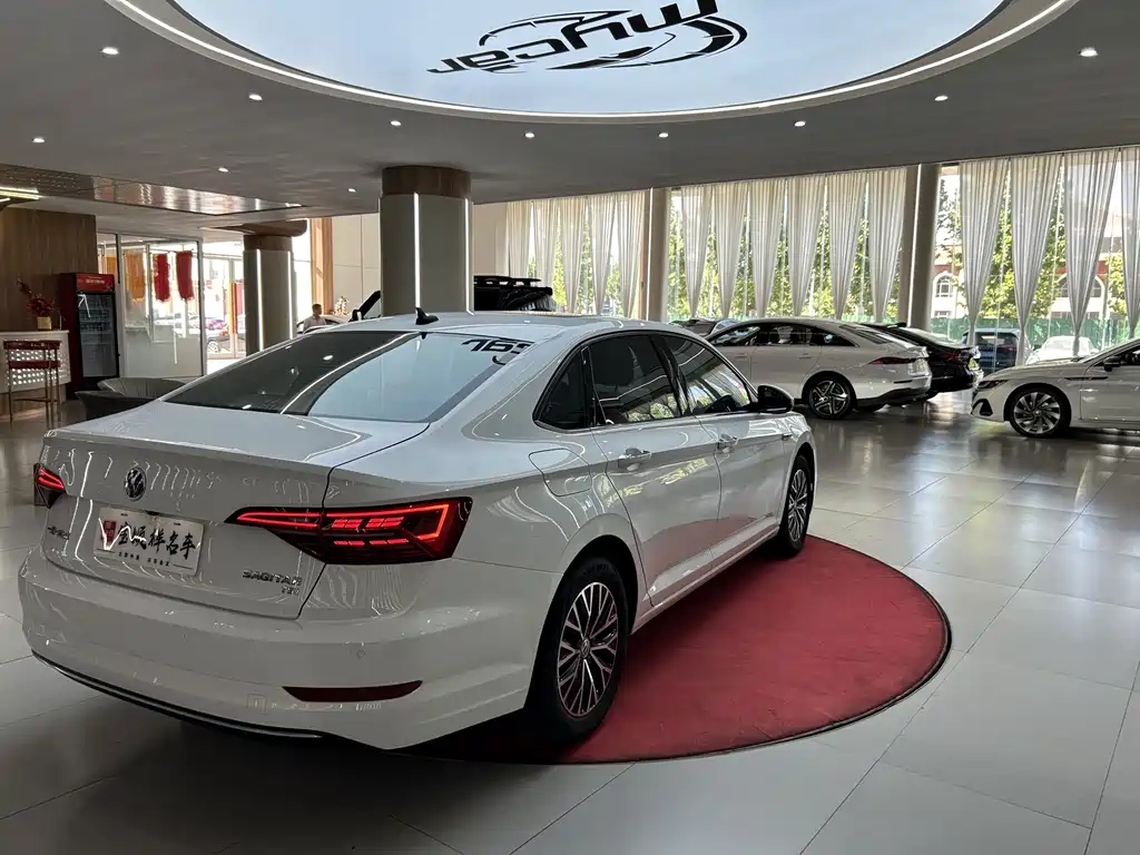 Volkswagen Sagitar — миниатюра 5