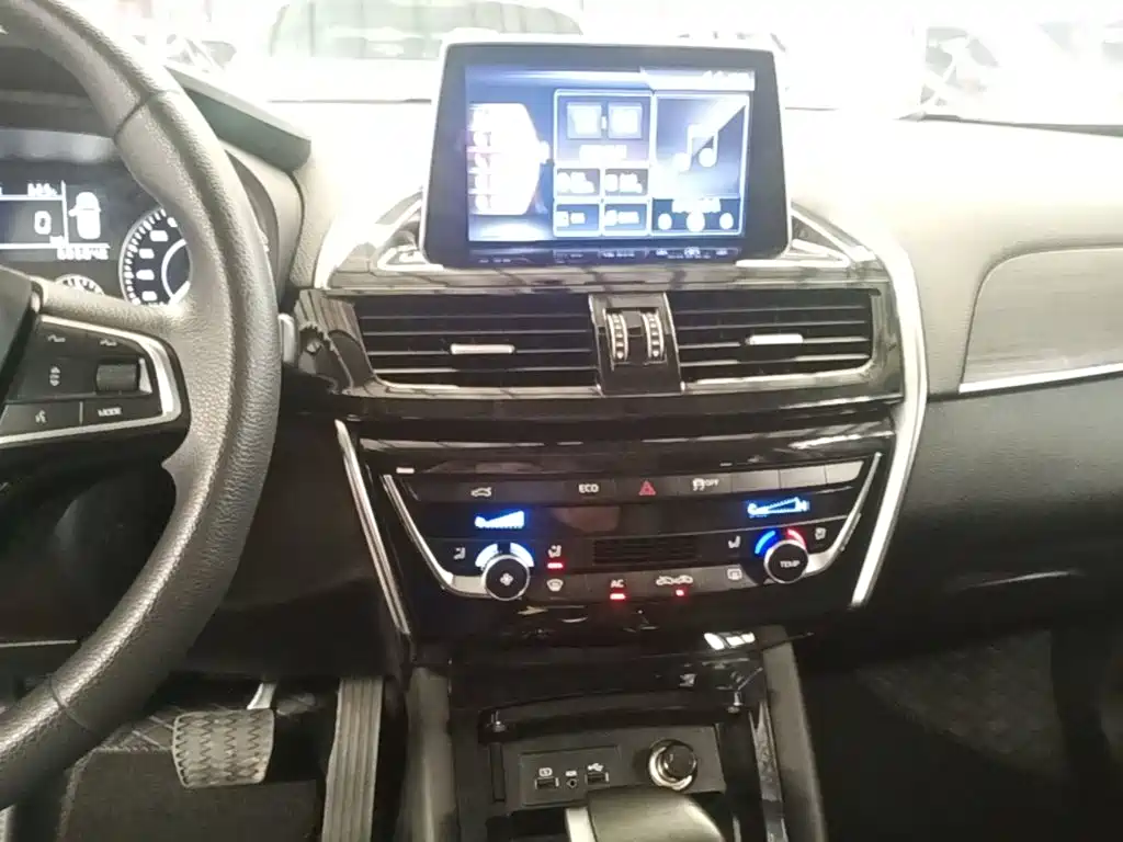 Borgward BX5 — миниатюра 10