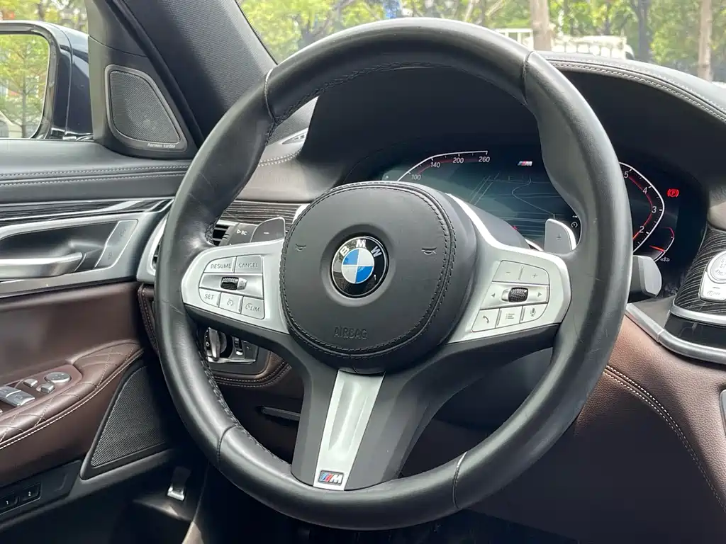 BMW 7 Series — фотографии объявления, Фото 17