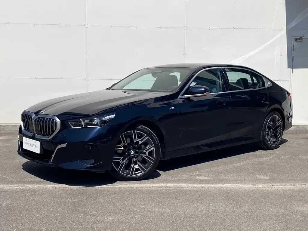 BMW 5 Series 2025