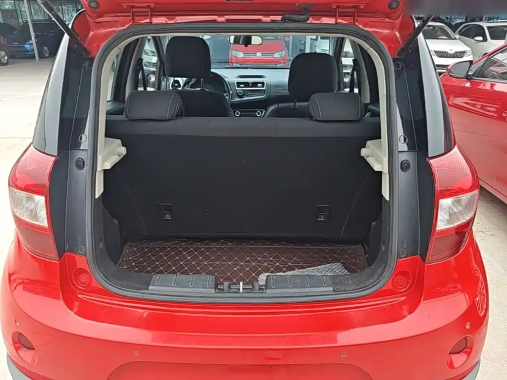 JAC JAC iEV6E — миниатюра 19