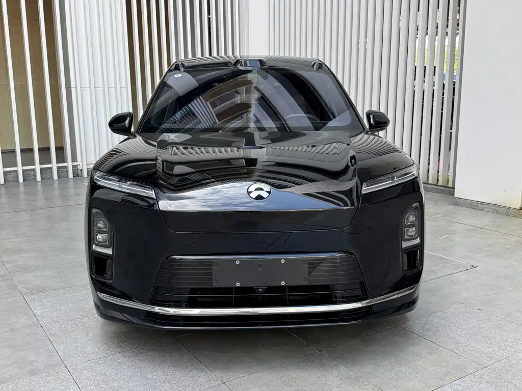NIO ES8 — миниатюра 2