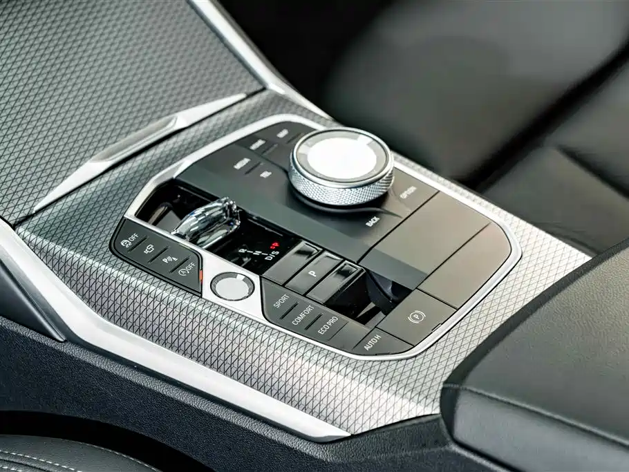 BMW 4 Series — миниатюра 12