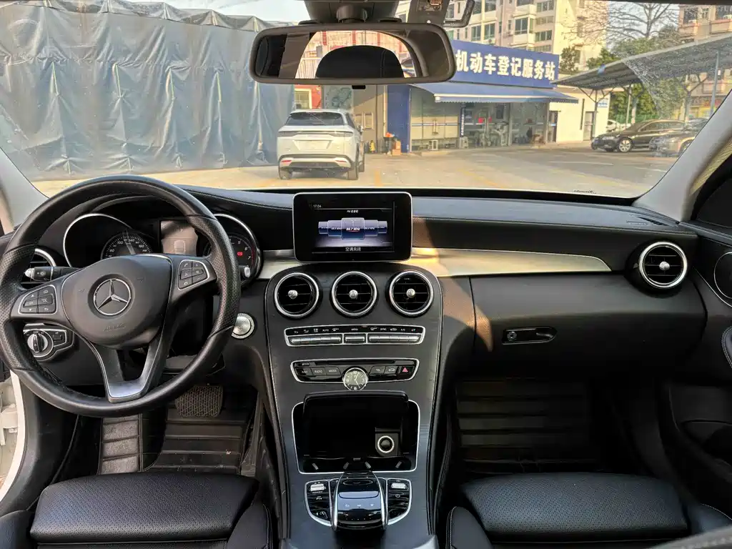 MERCEDES-BENZ C CLASS