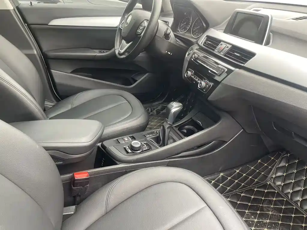BMW X1 — миниатюра 3