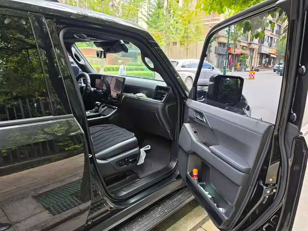 Lexus GX — миниатюра 5