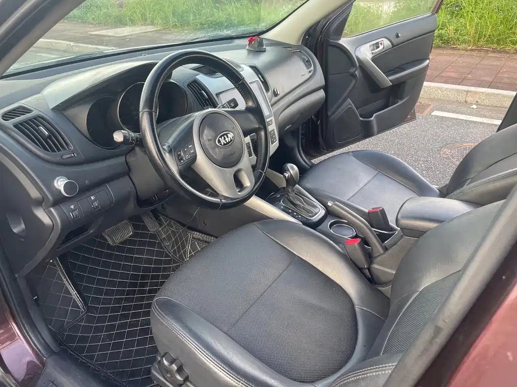 Kia Forte — миниатюра 16