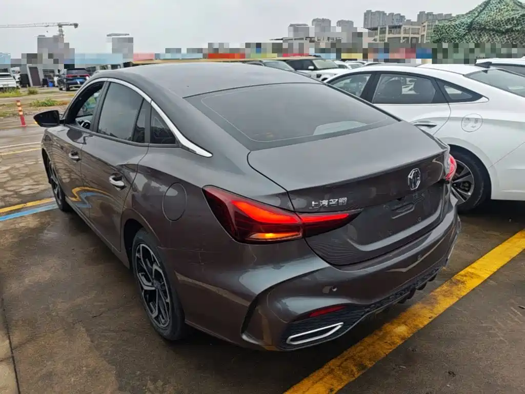 MG MG5 — миниатюра 5