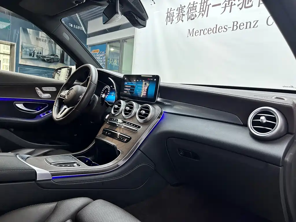 Mercedes-Benz GLC — миниатюра 11