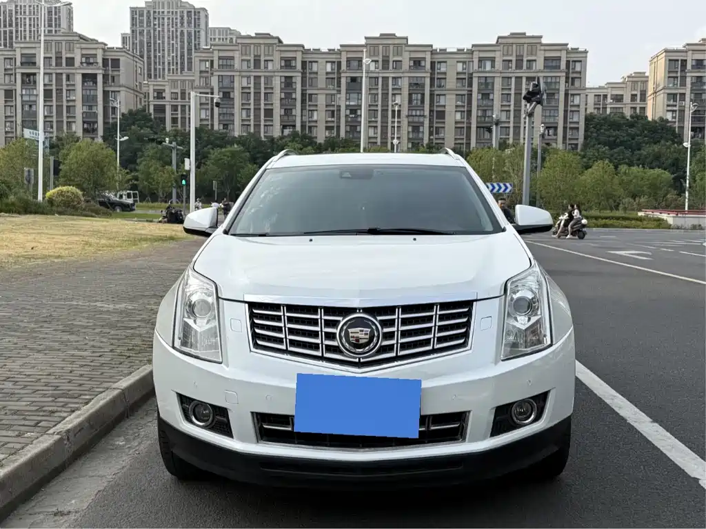 Cadillac SRX — миниатюра 2