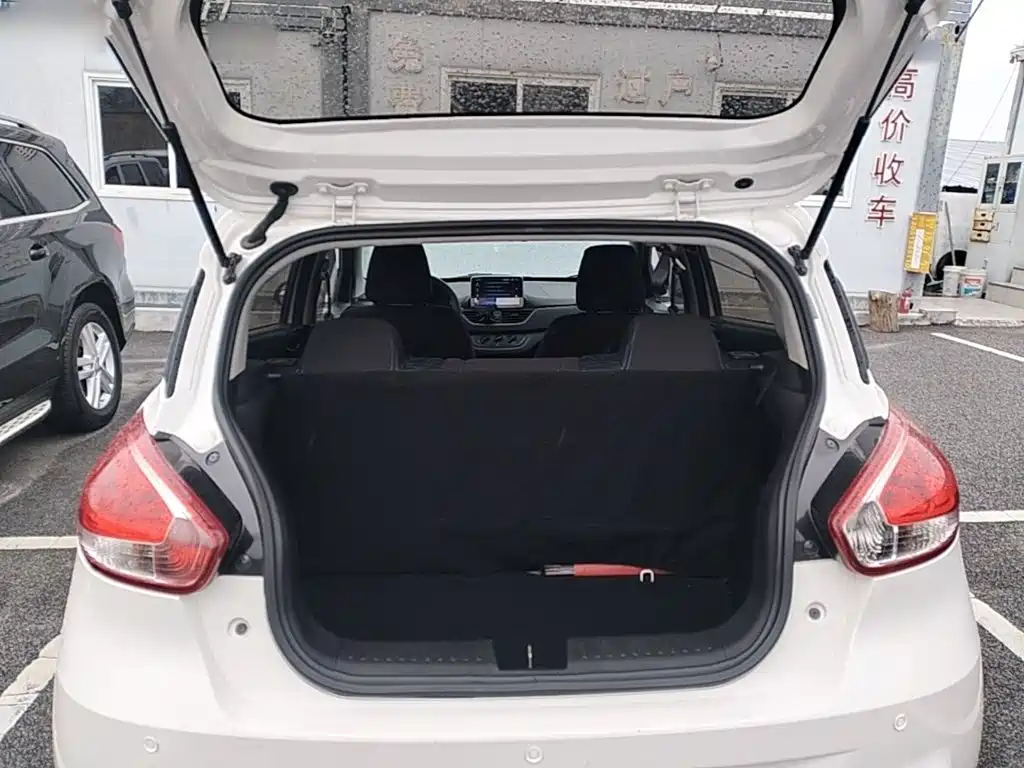 Baojun 310 — миниатюра 19