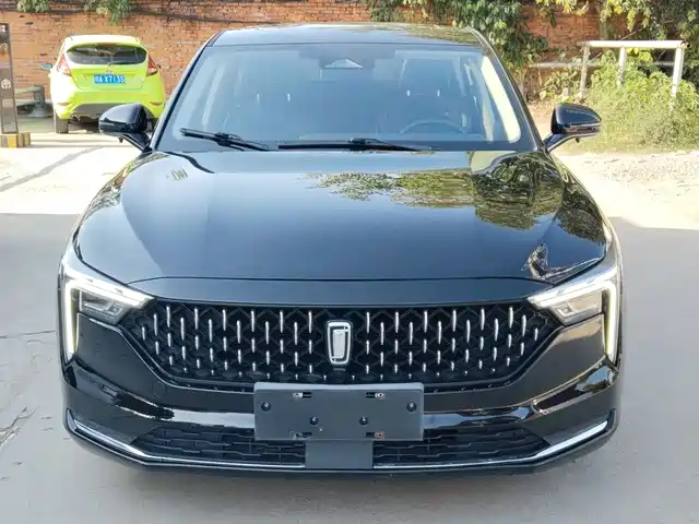 2021 Bestune B70