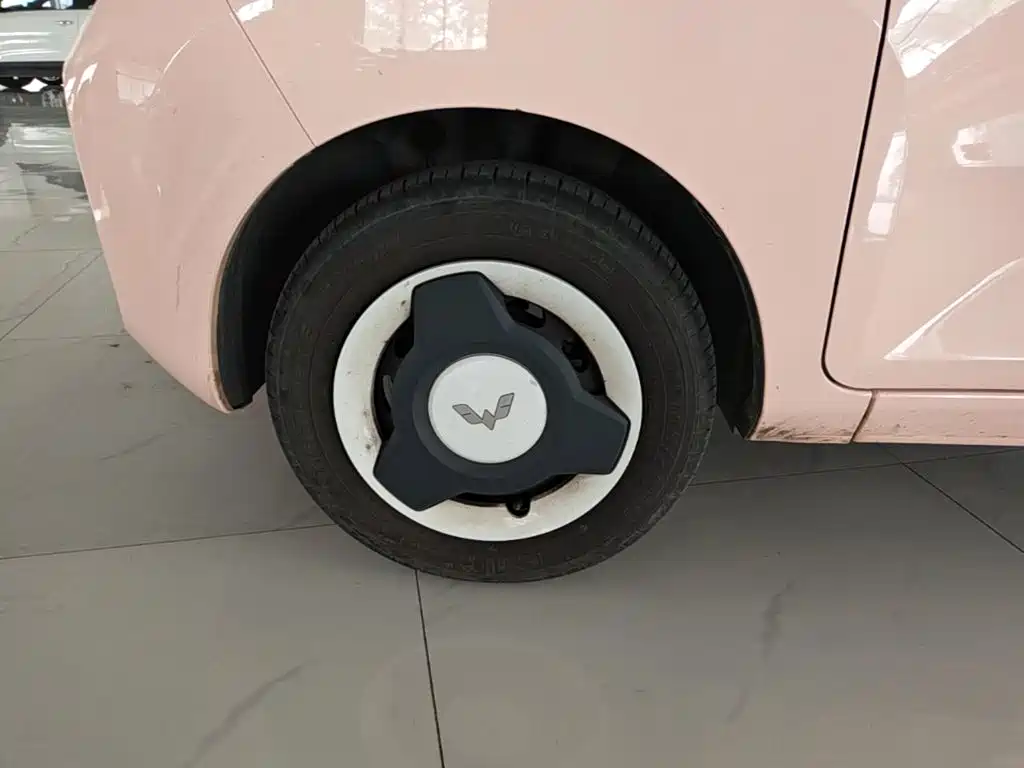 Wuling MINIEV — миниатюра 23