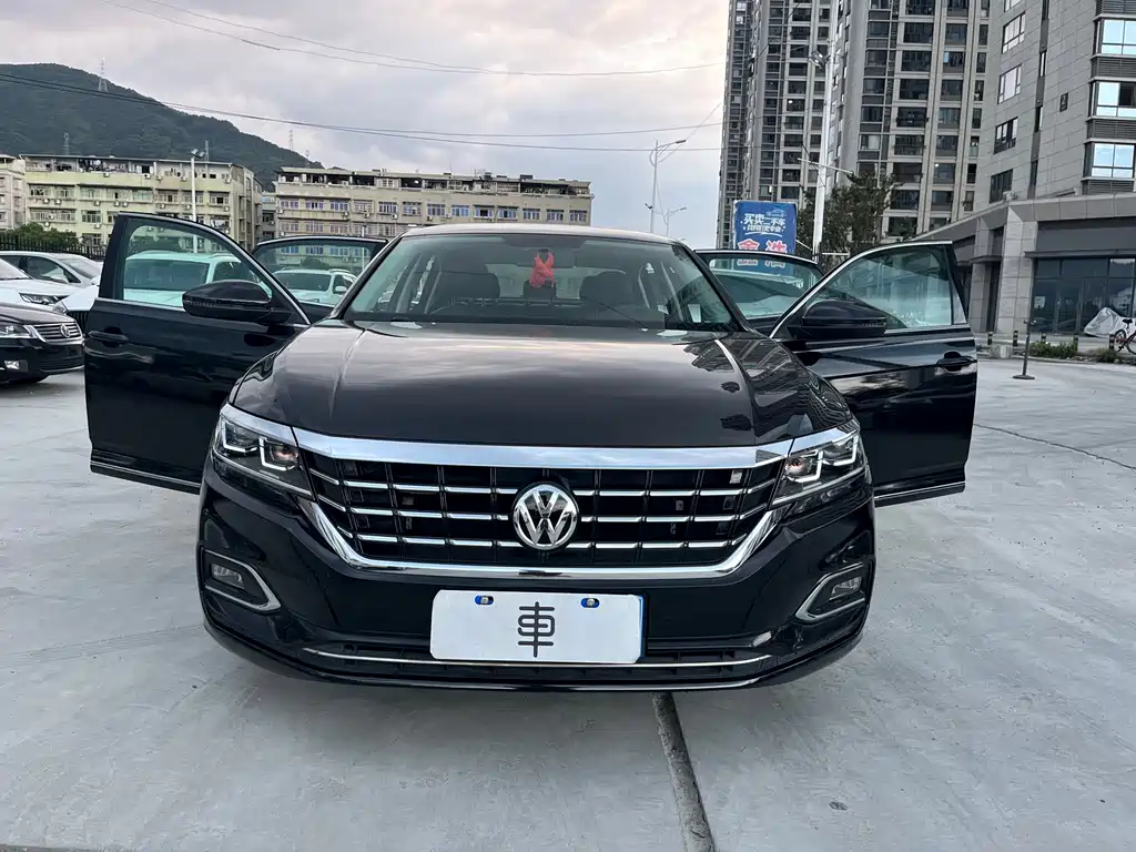 Volkswagen Passat — миниатюра 13