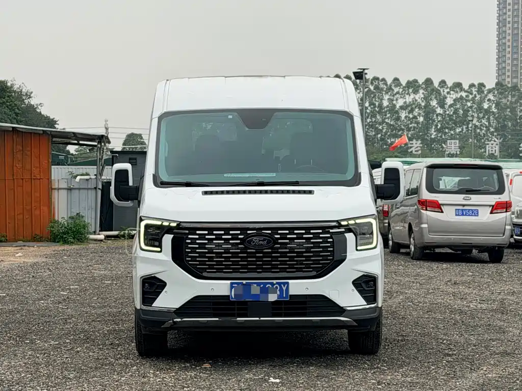 Ford TransitT8 T8 2024 T8 2.3T AT 9 мест 2/2/2/3