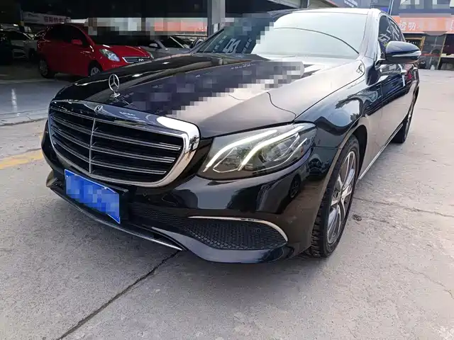 MERCEDES-BENZ E CLASS 2017