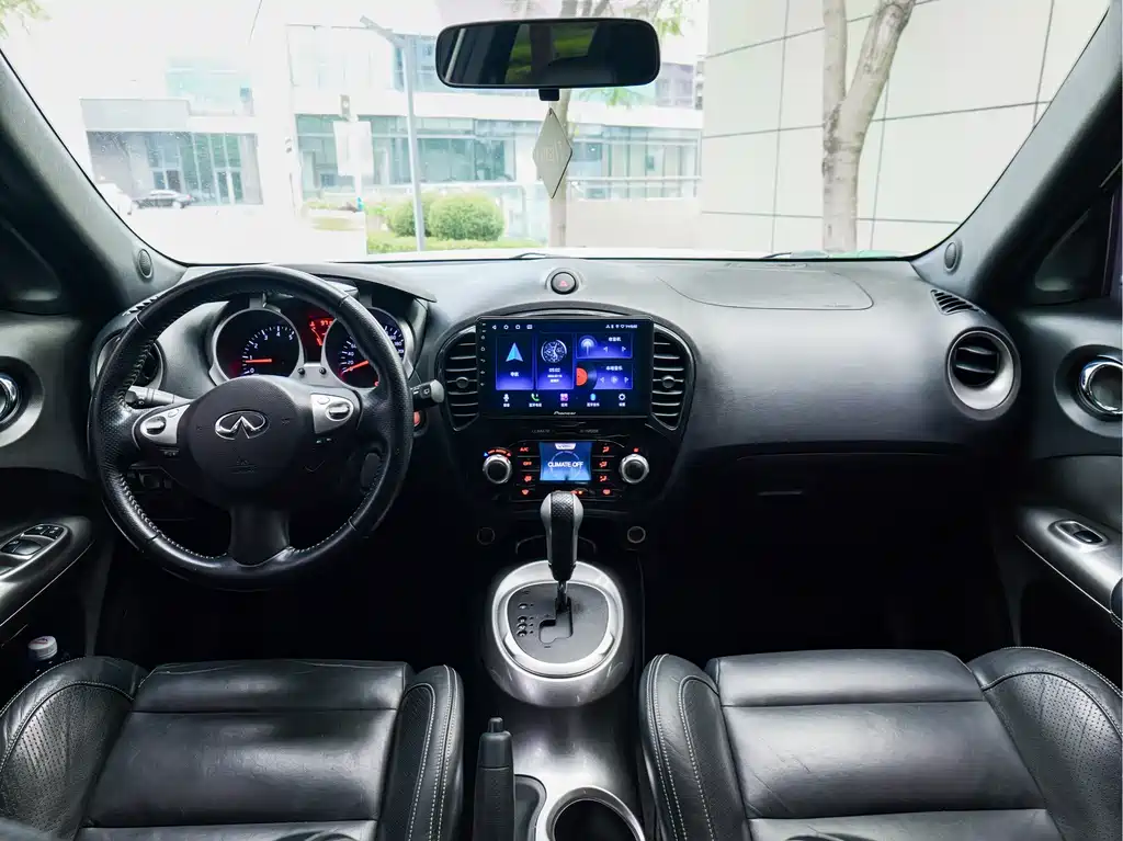 Infiniti ESQ — миниатюра 7