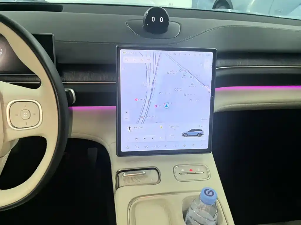 NIO ES6 — миниатюра 13