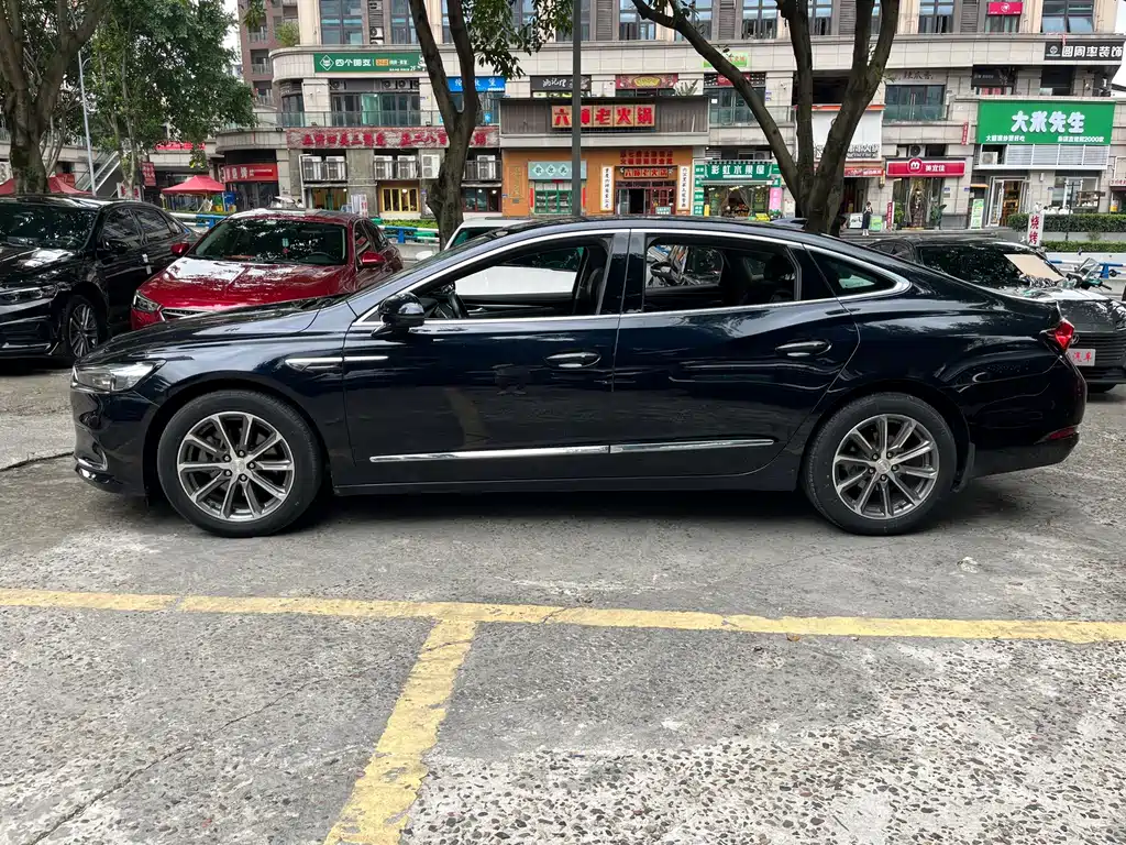 Buick LaCrosse — миниатюра 4