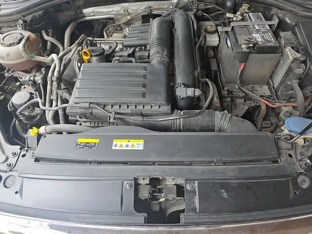 Volkswagen Sagitar — миниатюра 20