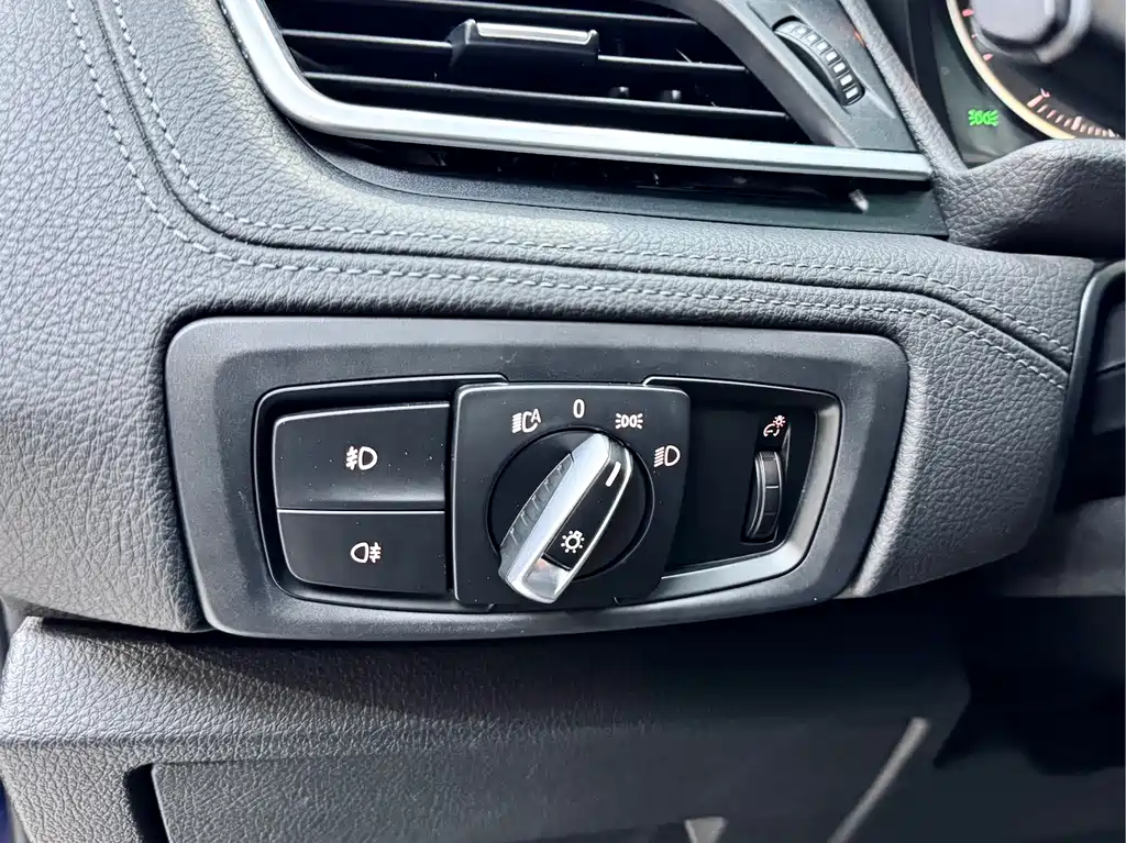 BMW 2 SERIES STATION WAGON