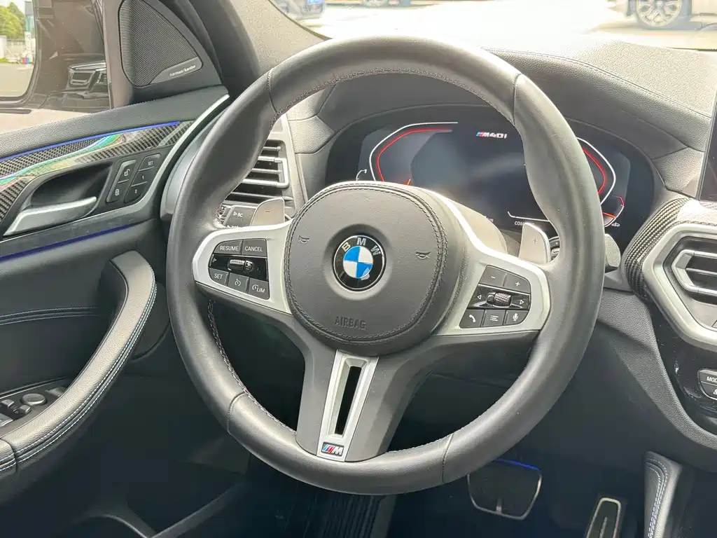 BMW X4 M40i — миниатюра 10
