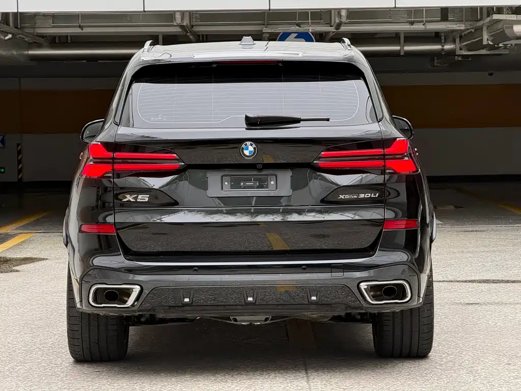 BMW X5 2026 xDrive 30Li Premium M Sport
