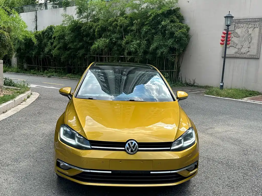 Volkswagen Golf — миниатюра 2
