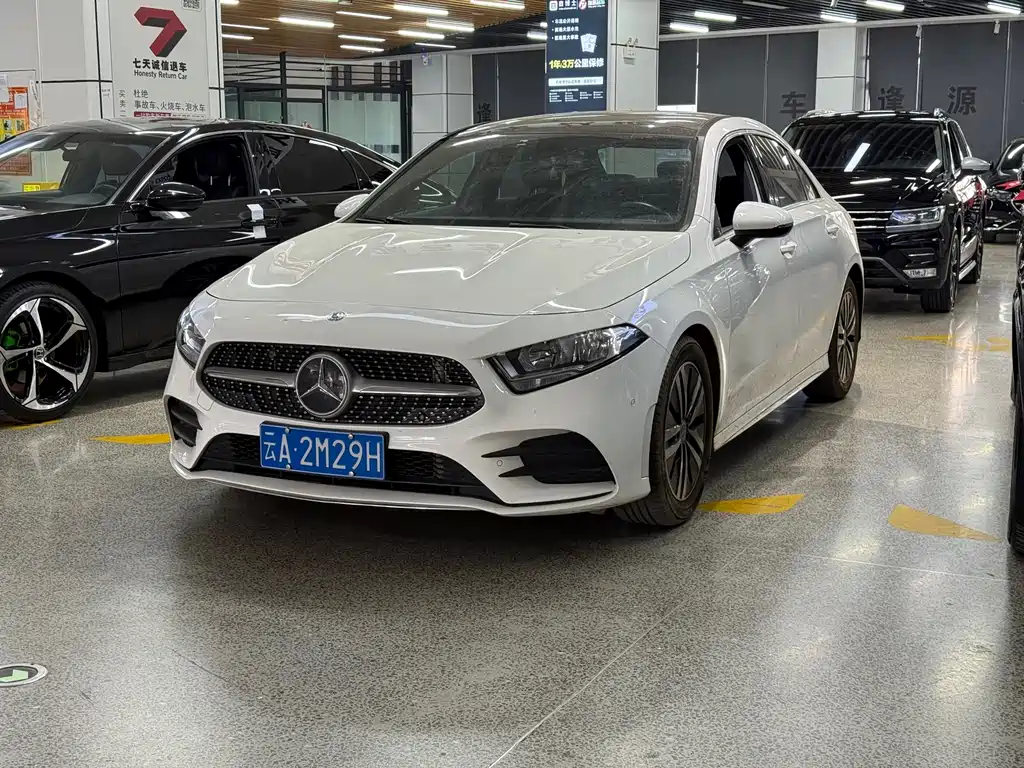 MERCEDES-BENZ A CLASS