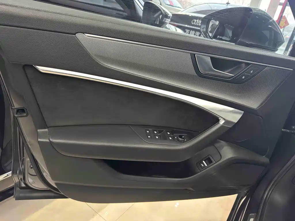 Audi A6L — миниатюра 8