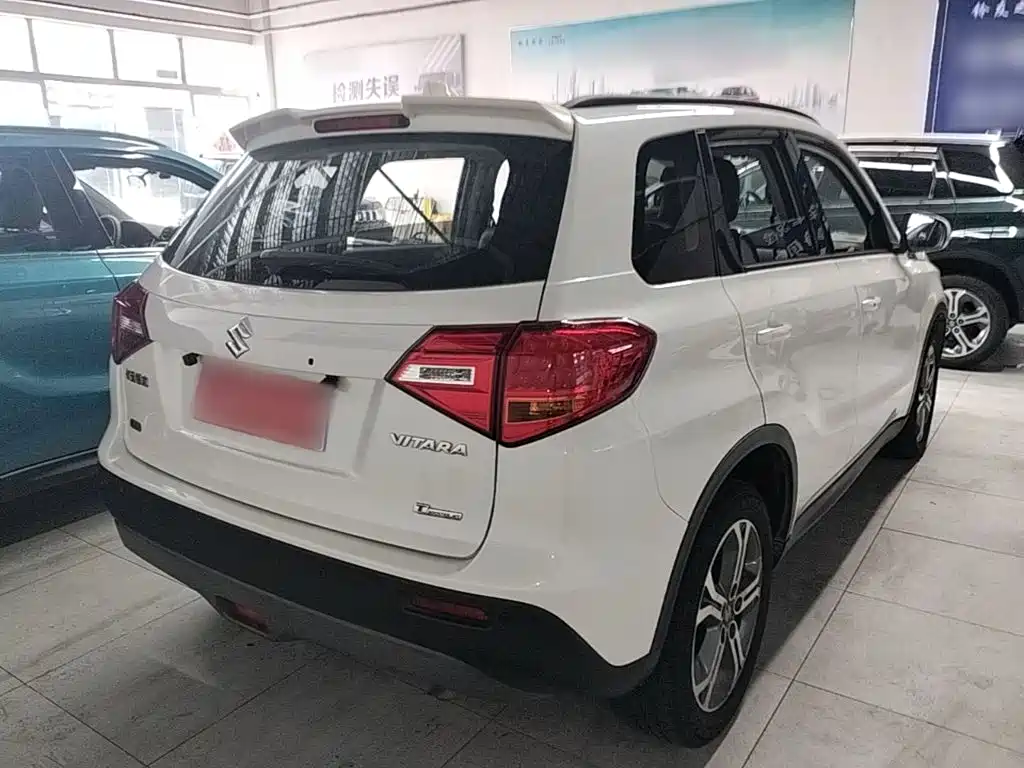 Suzuki Vitara — миниатюра 7