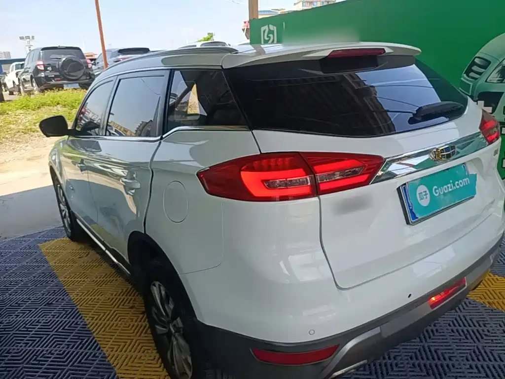 Geely Boyue — миниатюра 5