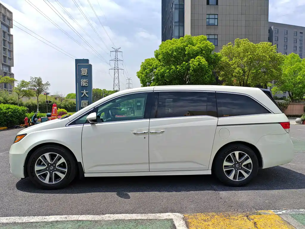 Honda 奥德赛(进口) — миниатюра 8
