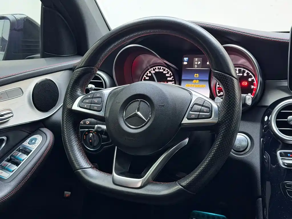 Mercedes-Benz GLC AMG — миниатюра 9