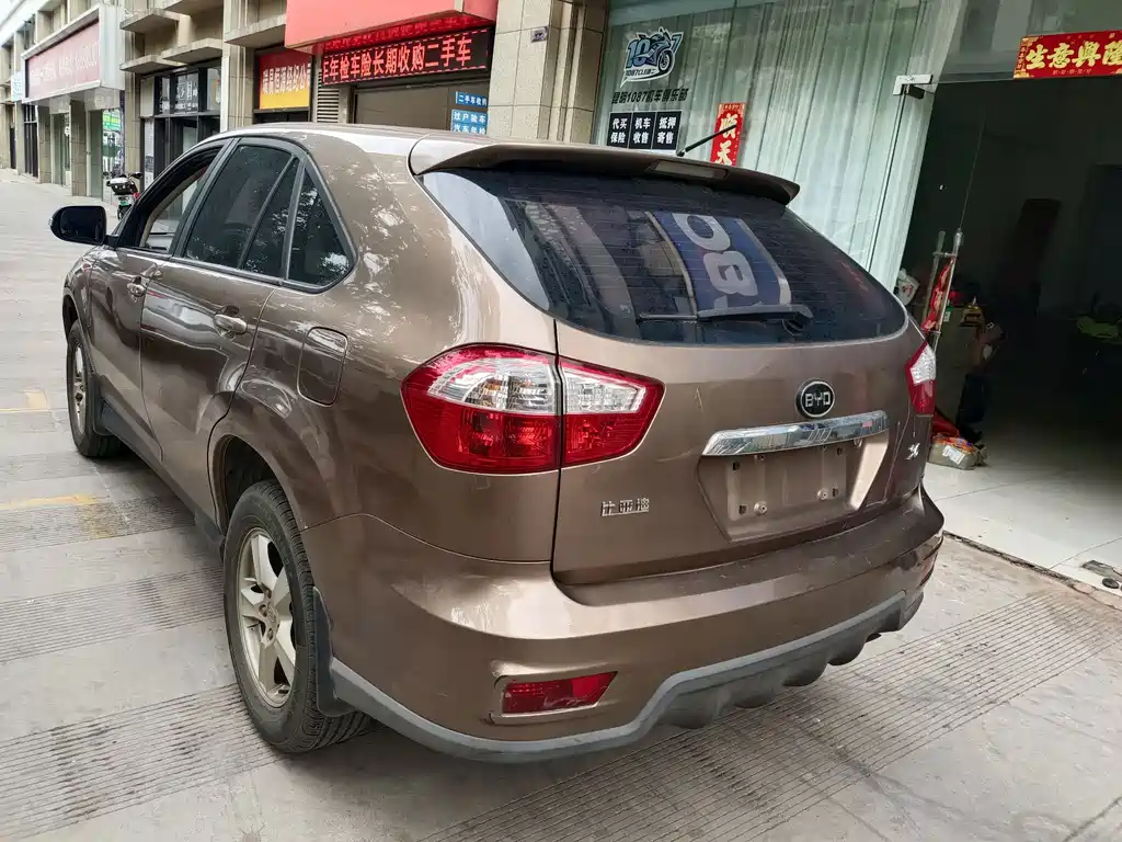 BYD S6 — миниатюра 18