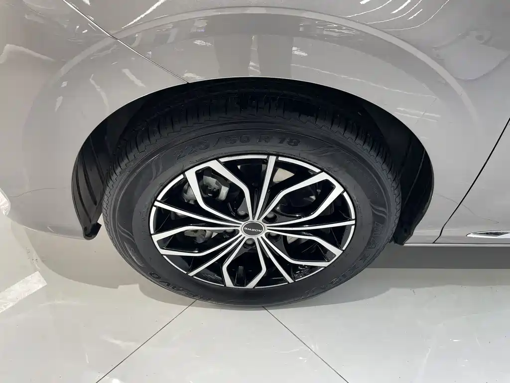 ROEWE IMAX8 NEW ENERGY