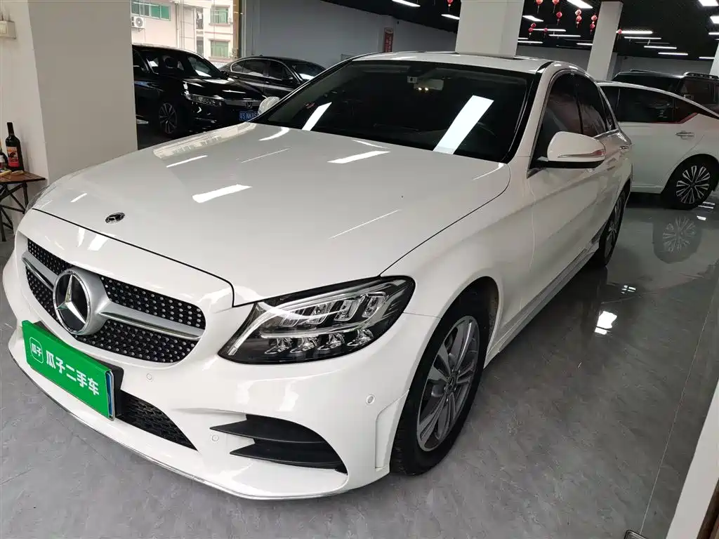 Mercedes-Benz C-Class 2020