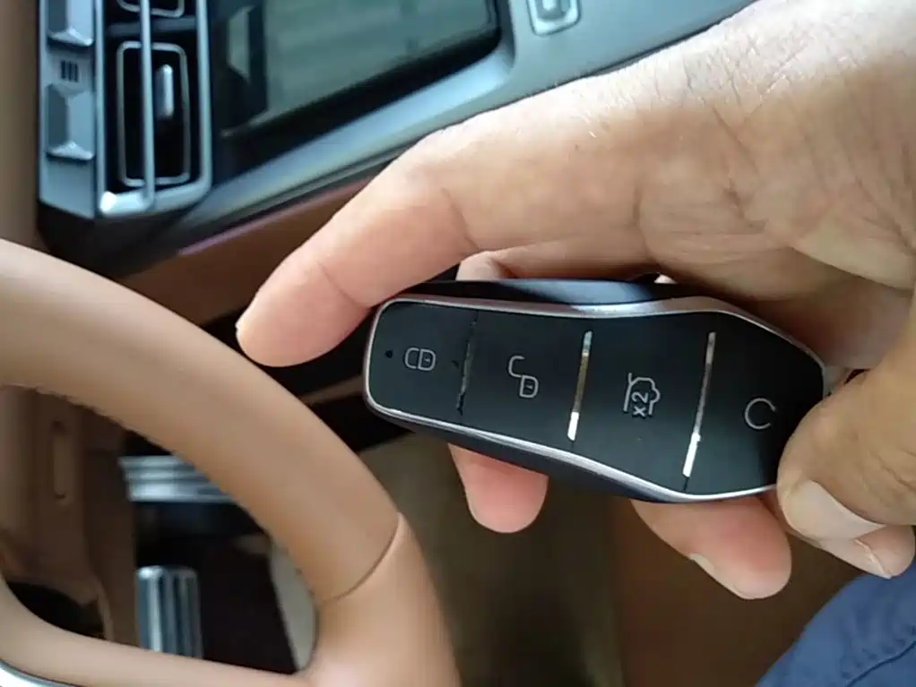 BYD Хань Ли — миниатюра 9