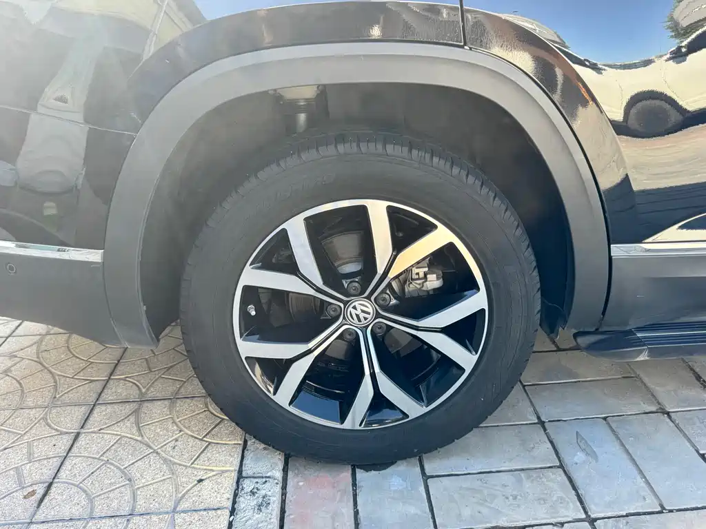 Volkswagen Teramont — миниатюра 13