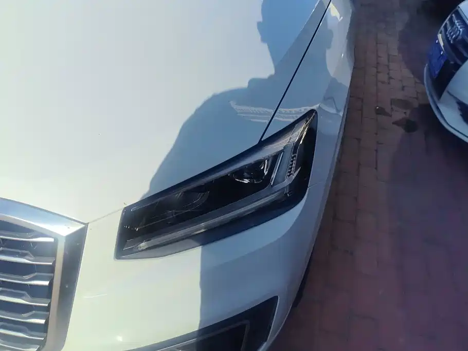 Audi Q2L — миниатюра 5