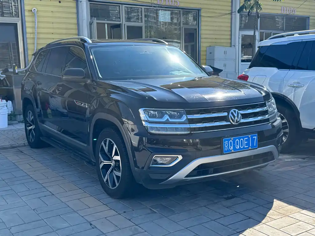 Volkswagen Teramont — миниатюра 2