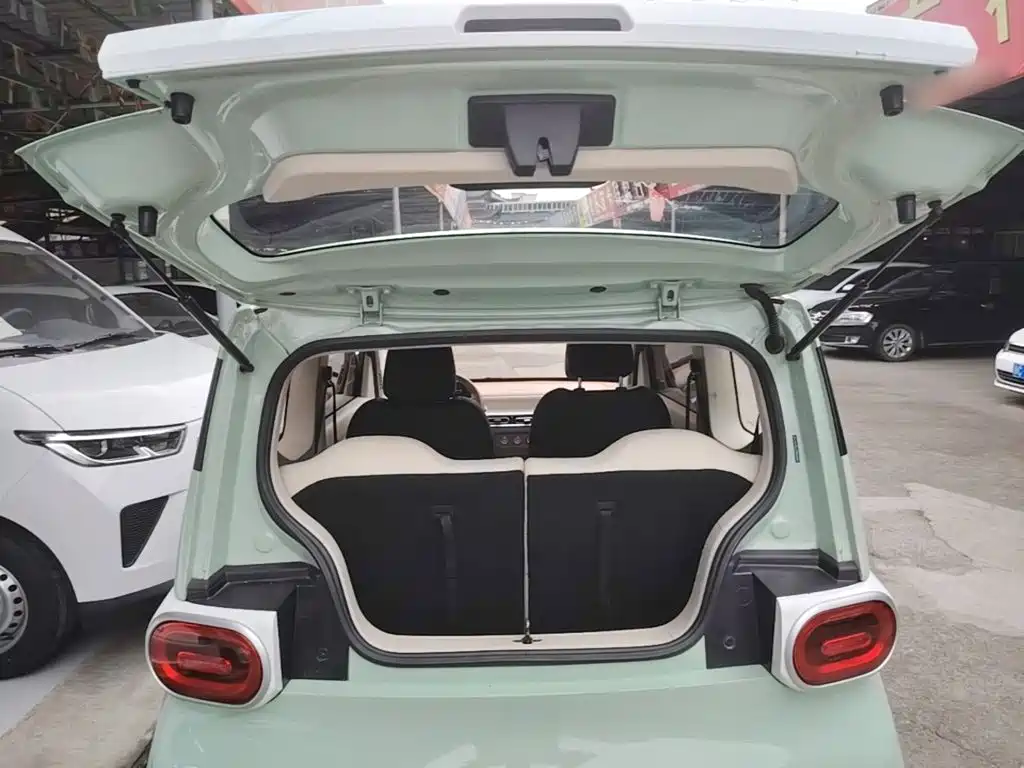Wuling MINIEV — миниатюра 19