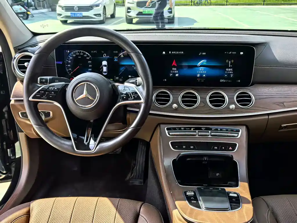 Mercedes-Benz E-Class New Energy — миниатюра 6