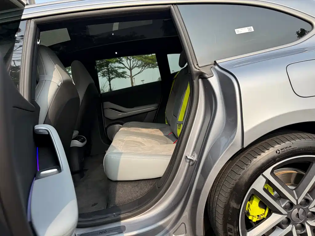 NIO ET5T 2025 Champion 75kWh Touring