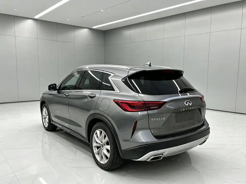 Infiniti QX50 2019 2.0T 30