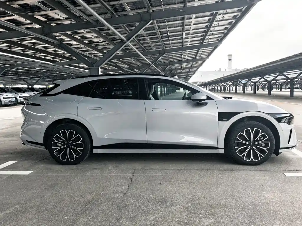 Zeekr Крайний Криптон 007 GT — миниатюра 10