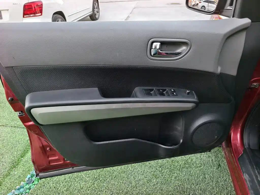 Nissan X-Trail — миниатюра 9